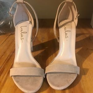 Lulus 4 inch nude heels